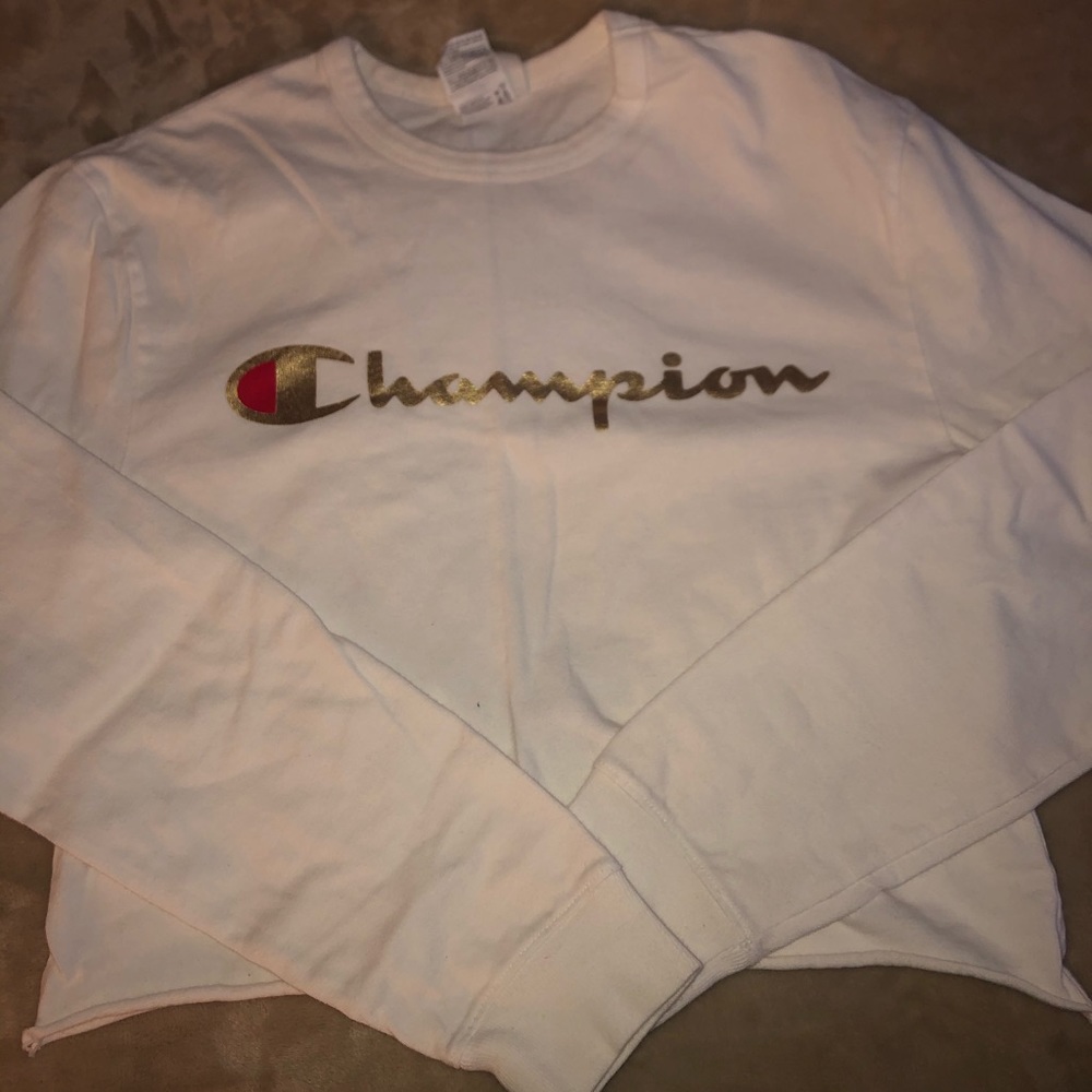 Women’s Champion Long Sleeve Crop Top